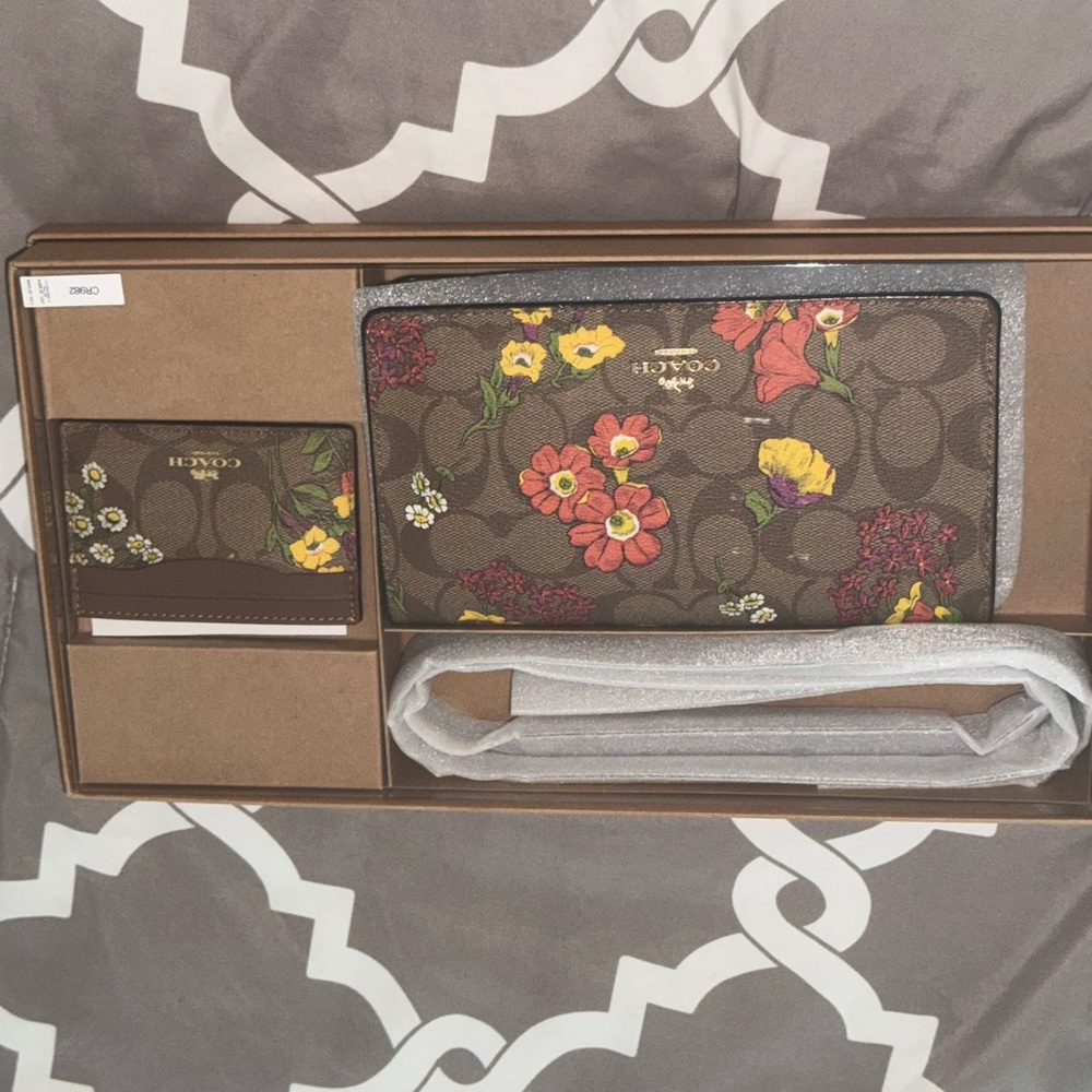 Coach Floral Multicolor Crossbody and Cardholder Set